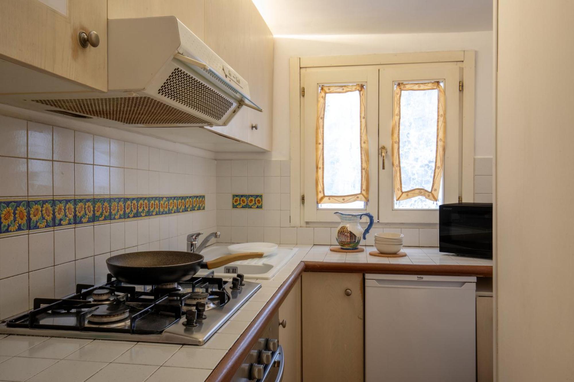 Cappellari Apartments - Campo De' Fiori Rome Exterior photo